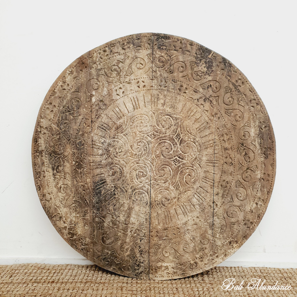 round wood panel